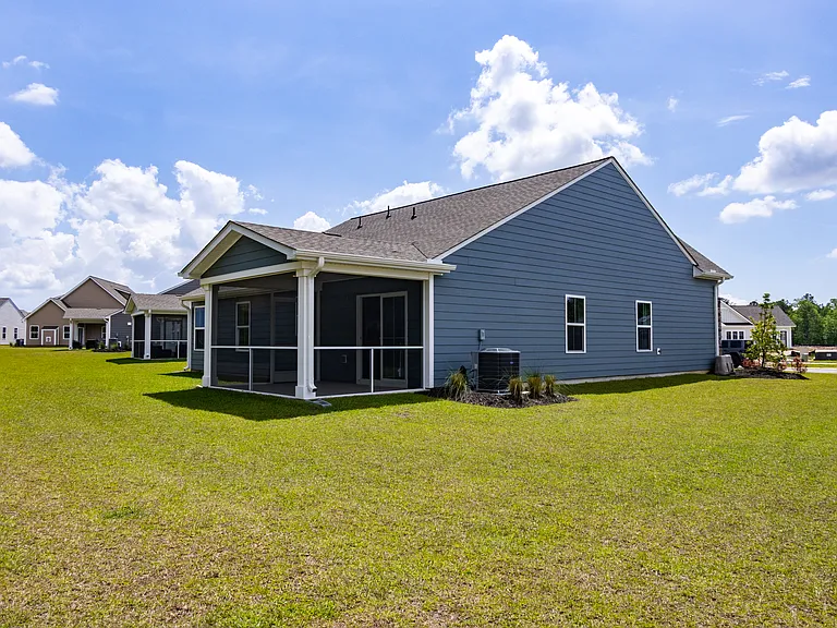 3093 Edgehill Dr — Photo 74