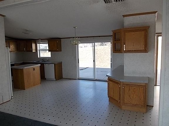 Kitchen and Eating Area