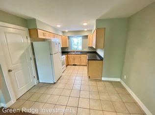 826 Grand Ave NE APT C, Grand Rapids, MI 49503