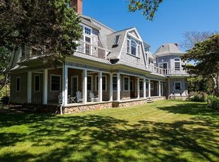 12 Studio Way, Falmouth, MA 02540