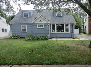 81 Horton Rd, Valley Stream, NY 11581