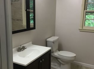 143 Maryknoll Rd, Hamden, CT 06514