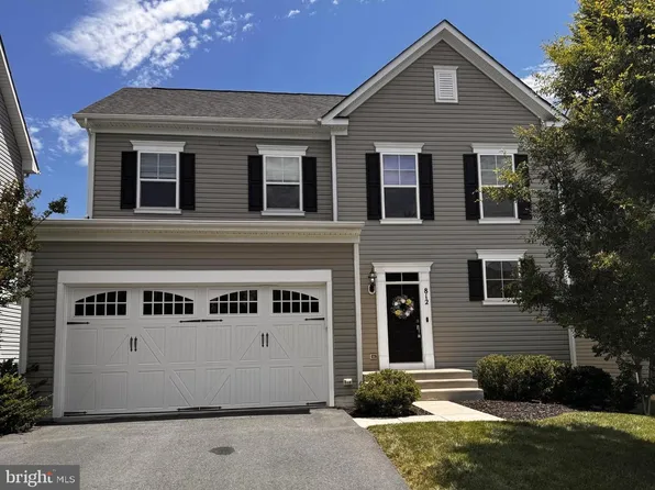 812 Pencoast Dr, Purcellville, VA 20132
