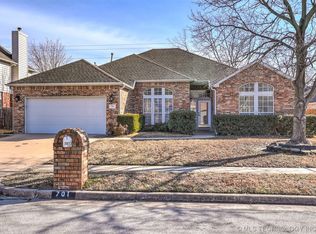 701 N Aster Ave, Broken Arrow, OK 74012