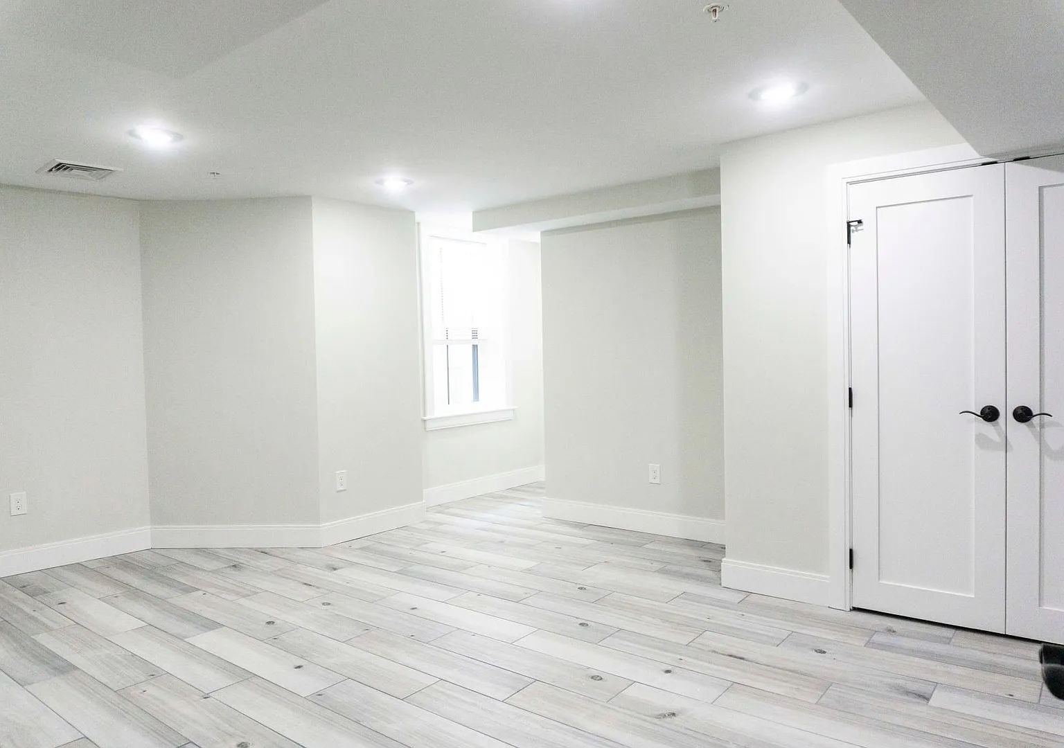 3 Bedroom — Photo 4