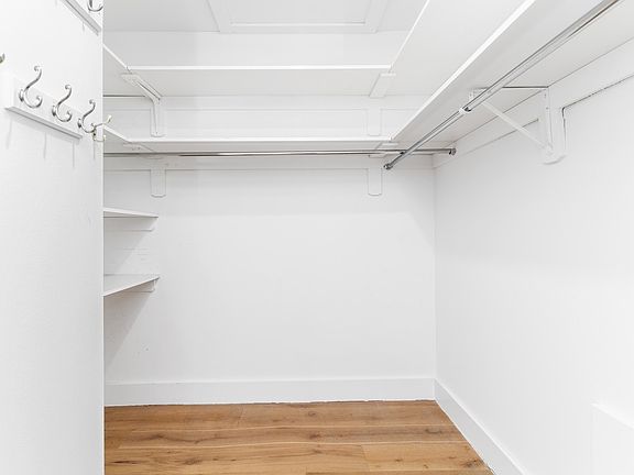5th image of 53 Park Pl APT 11B
