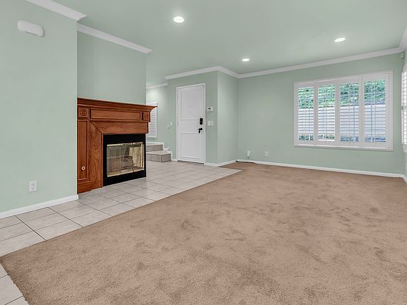 2nd image of 21166 Gladiolos Way