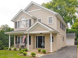 764 Highland Ave, Barrington, IL