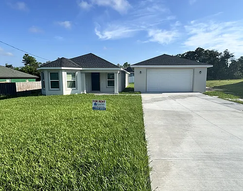 5 Olive Pl Photo 1