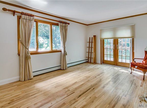5th image of 6 Talburn Ln