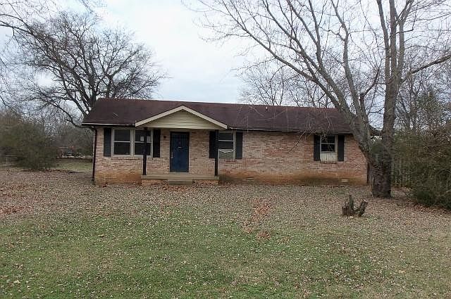 1st image of 222 Branch Trl