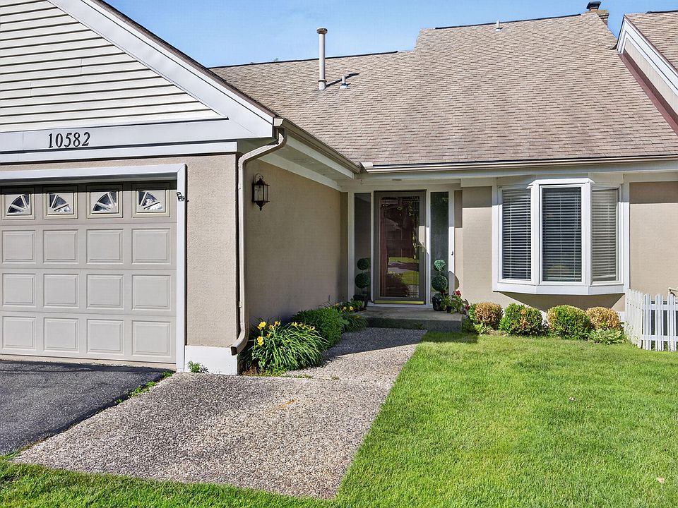 1st image of 10582 Trapper Ln