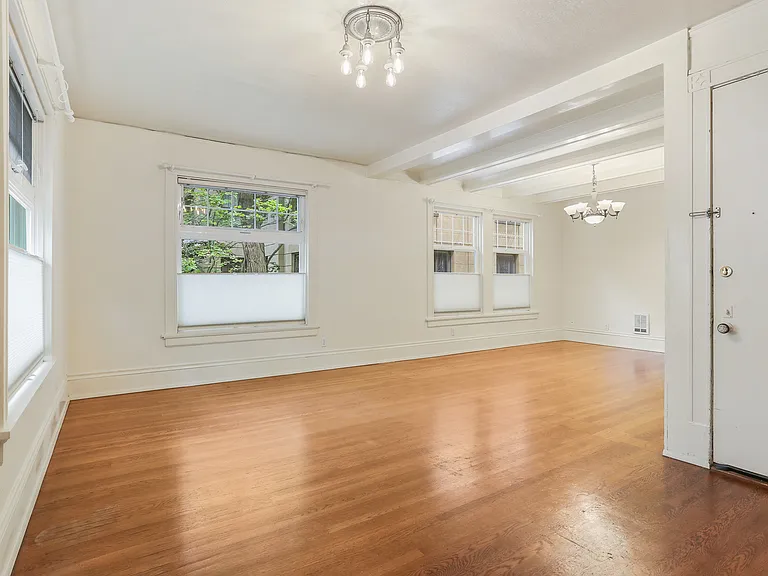 1205 Spring St #205 — Photo 1