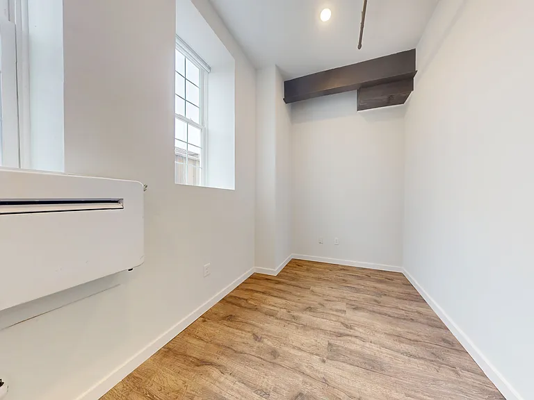 Fleetwood Lofts — Photo 69