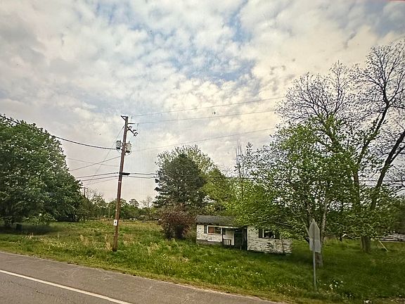 4th image of 5218 Highway 367 N