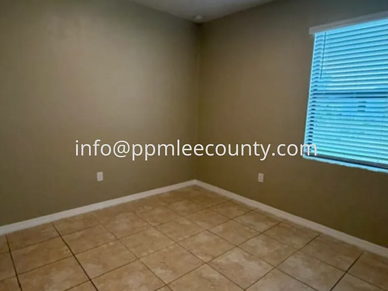 1841 NW 20th Ave — Photo 9