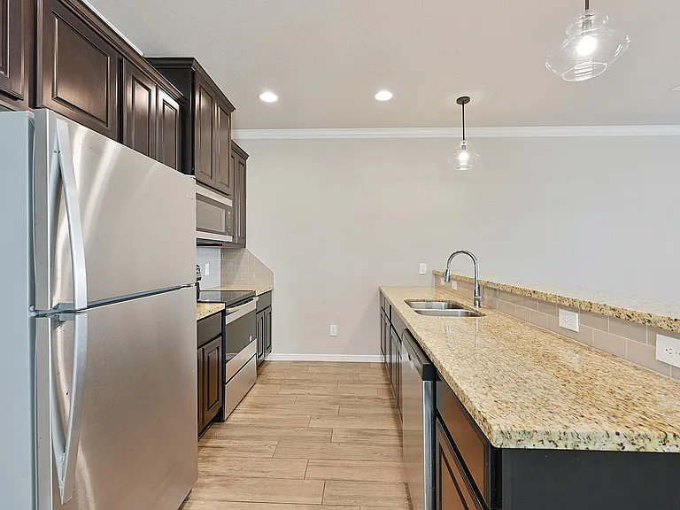 401 Ash St #B — Photo 29