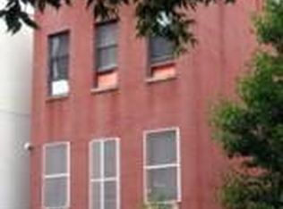 1011 49th Ave, Long Island City, NY 11101