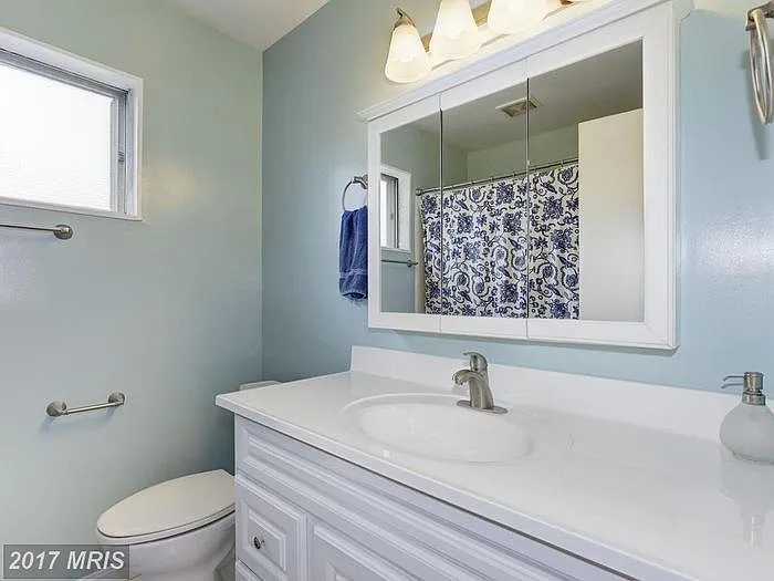 2702 Hughes Rd — Photo 5