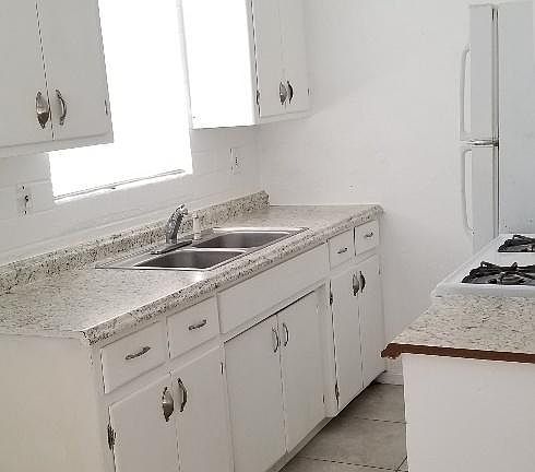 3rd image of 6213 S Morris Blvd Unit 2