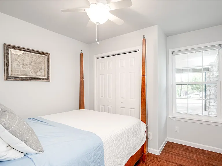 2412 Thornton Rd #B — Photo 19