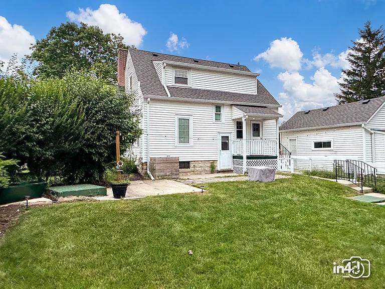 1492 S Jefferson St — Photo 24