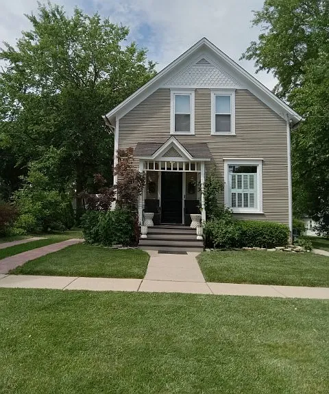 521 Ford St #1 — Photo 1