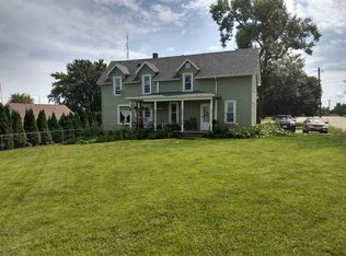 306 N Charles St, Calmar, IA 52132