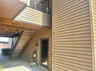13818 Amiot Dr APT B, Saint Louis, MO 63146
