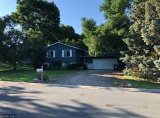 6015 W 106th St, Bloomington, MN 55438