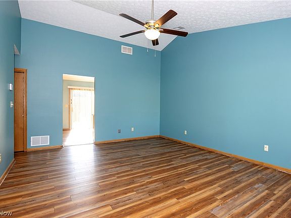 3rd image of 1078 Mindy Ln Unit 1078