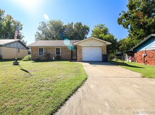 2217 E Meandering Way, Ada, OK 74820