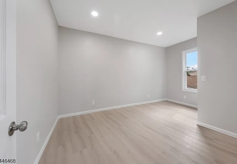 59 Henry St #C3 — Photo 9