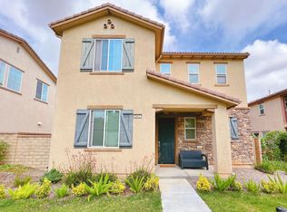 28617 Vista Del Rio Dr, Valencia, CA 91354