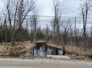 Nhn Center St, Alpena, MI 49707