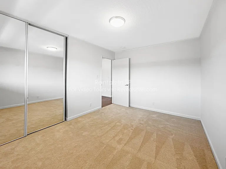 Kona Kai Apartments — Photo 23