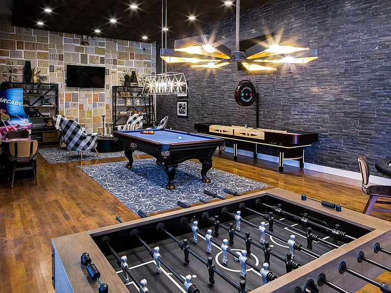 Grandview Apartments - Game Room