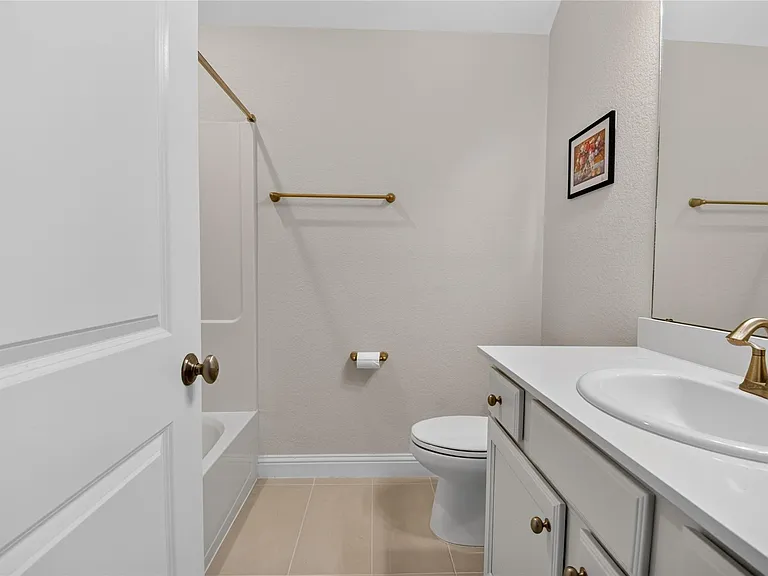 2524 Hagerman Ct — Photo 36
