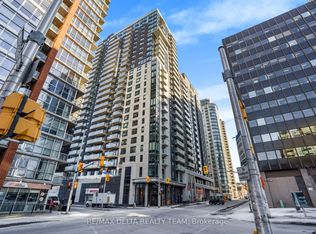 180 George St #2208, Ottawa, ON K1N 9M2