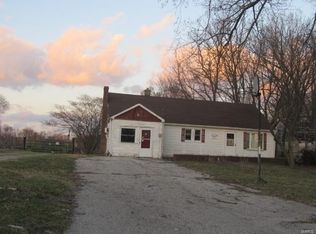 2423 Saint Mark Dr, Cahokia, IL 62206