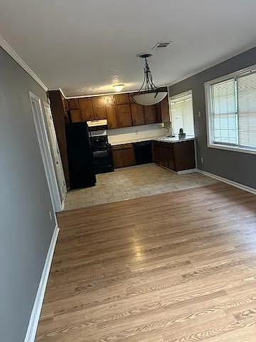 4048 Seven Hills Trl — Photo 3