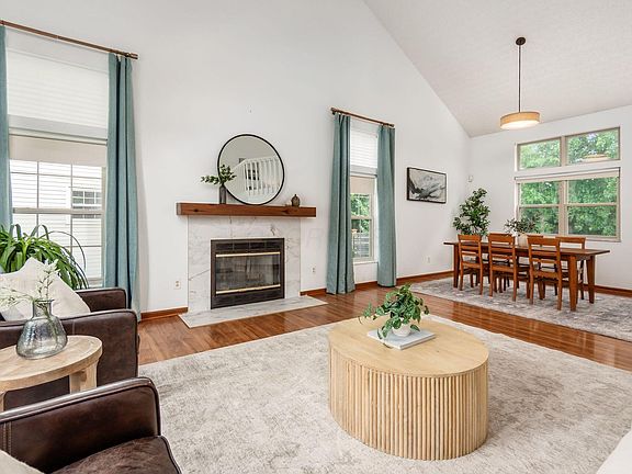 5th image of 4118 Pathfield Dr