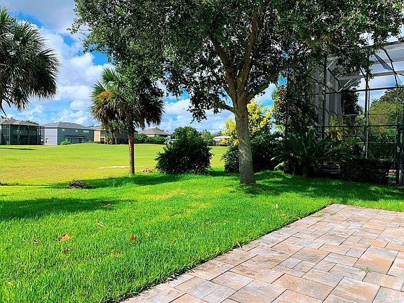 3rd image of 15332 Amberbeam Blvd