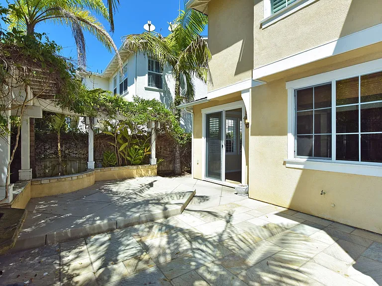 6941 Waters End Dr — Photo 22