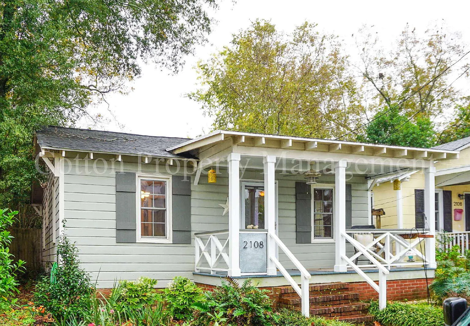 3 bed, 1.0 bath, 972 sqft, $1,850 — Photo 2