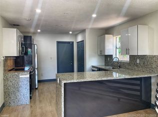 232 NW 41st St, Miami, FL 33127