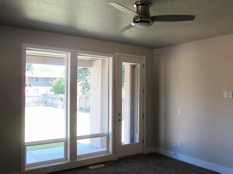 3946 S Morningwind Ave — Photo 20