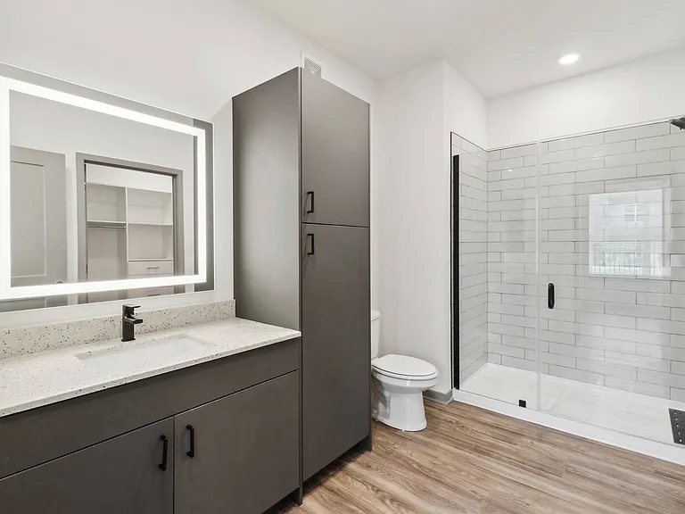 The Depot Luxury Apartments — Photo 11