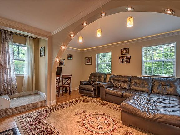 2nd image of 102 Hillside Ave
