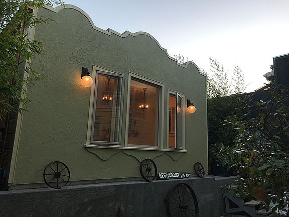 2nd image of 1473 Hudson Ave